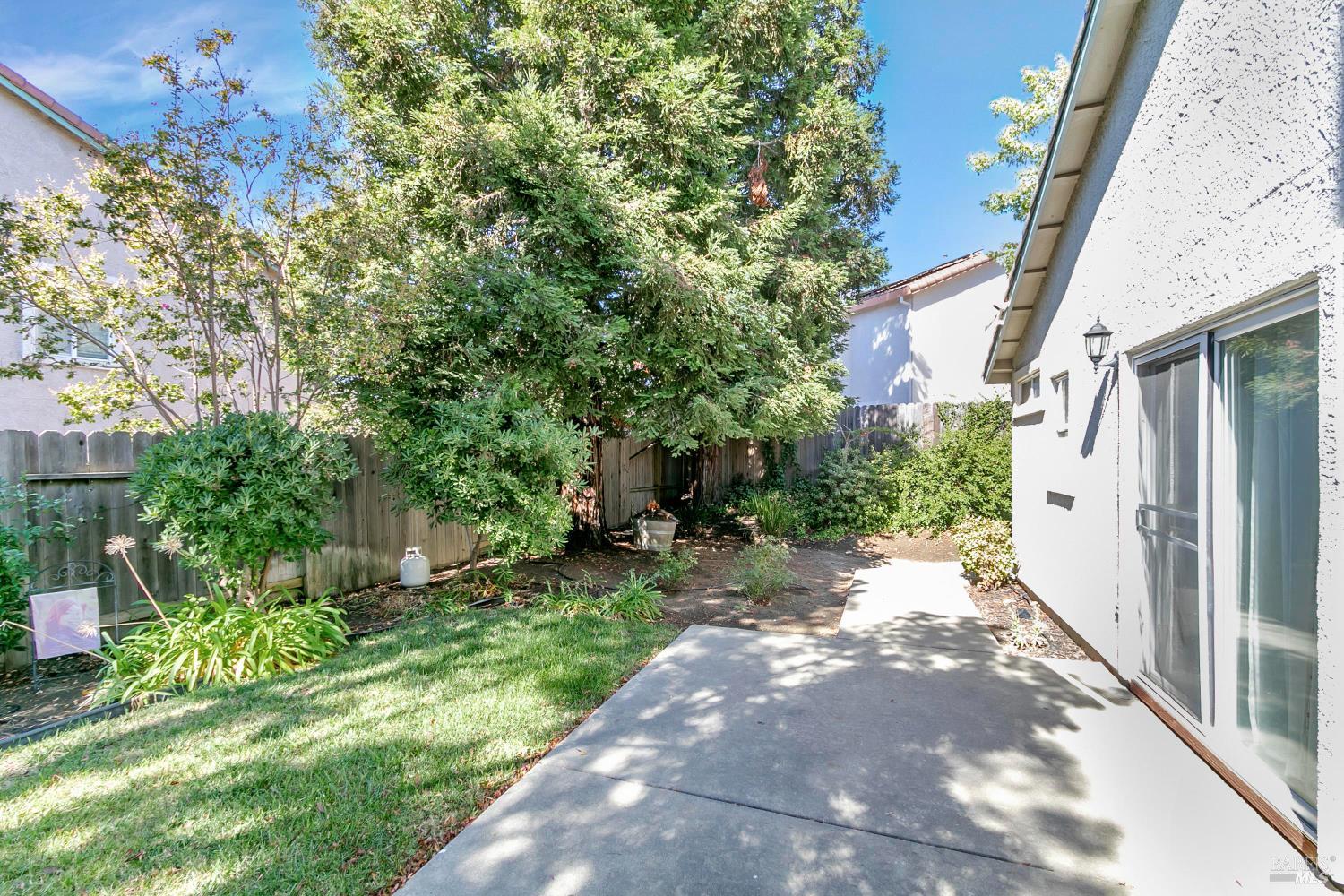 3257 Vista Del Lago Way