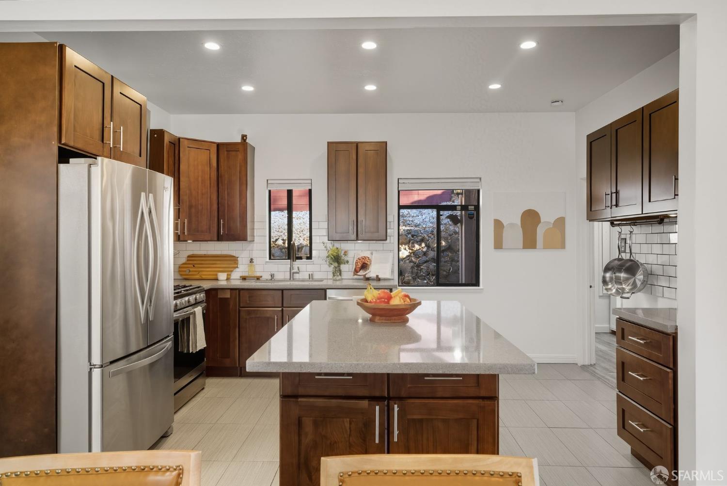 395 Frankfort Street