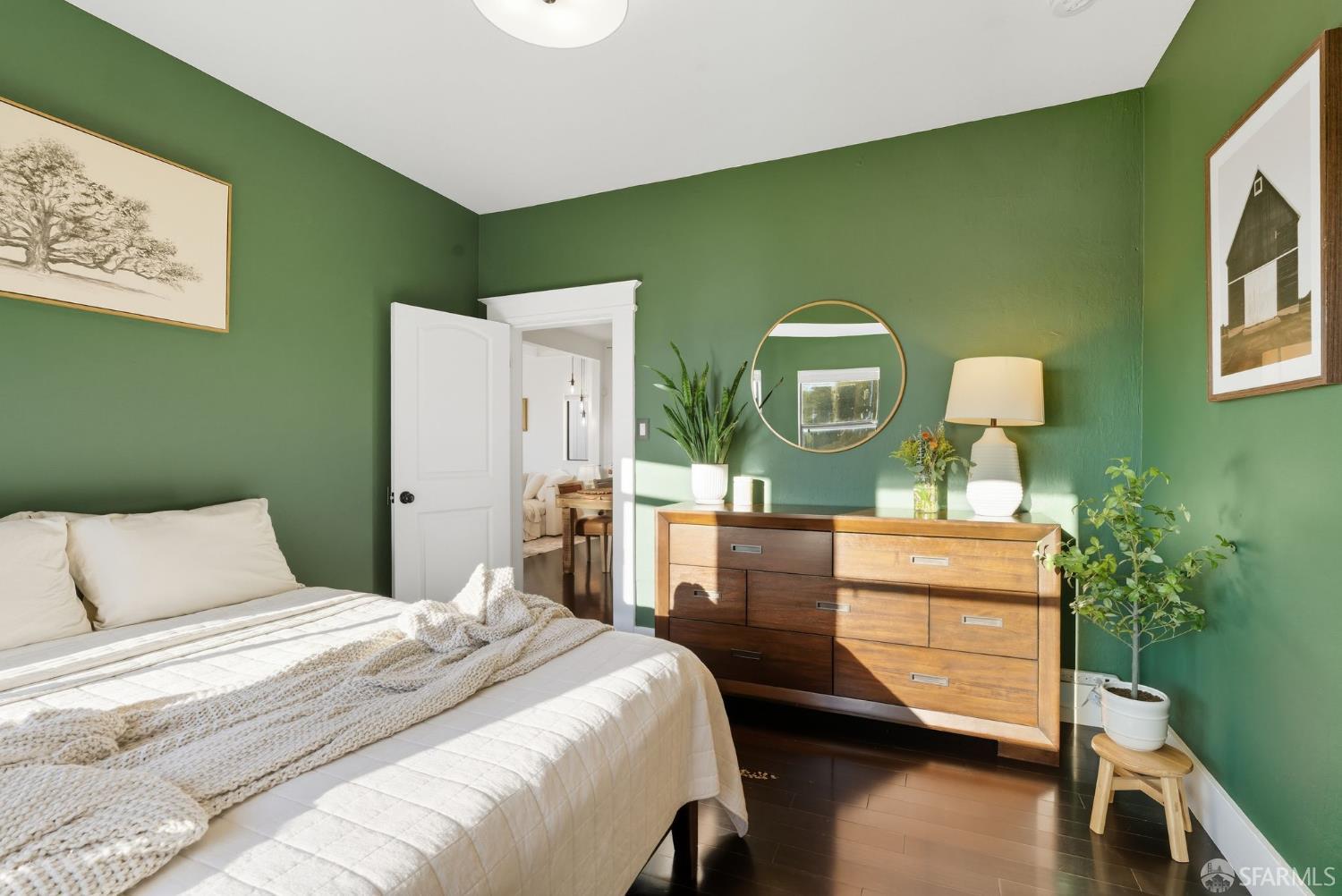 395 Frankfort Street