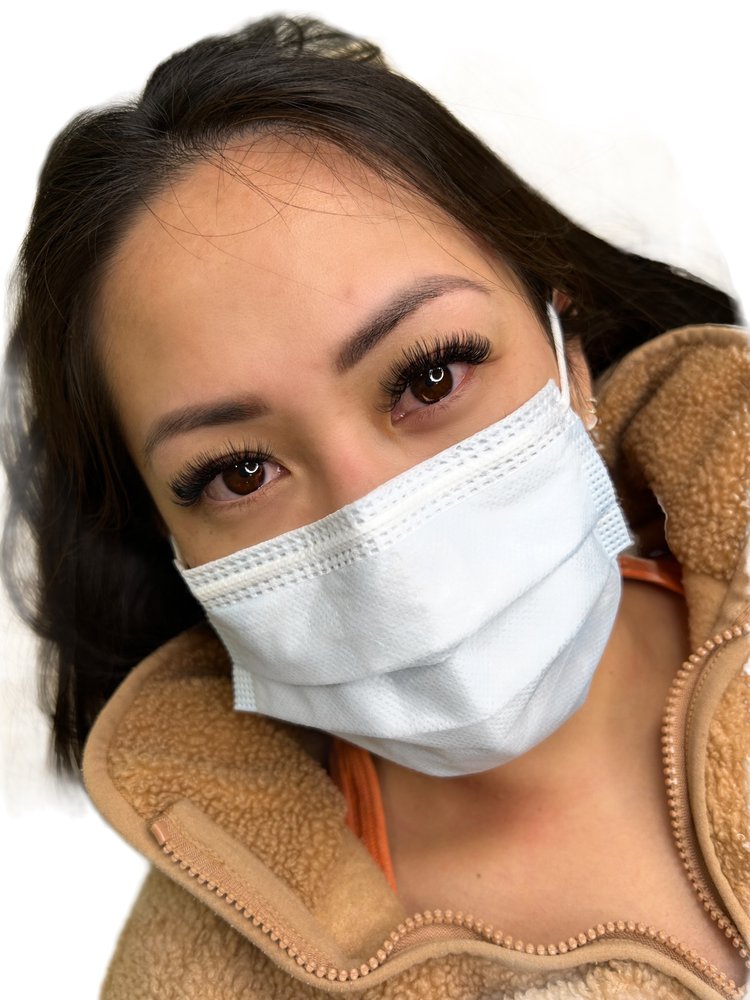 Luxlashtherapy  Logo